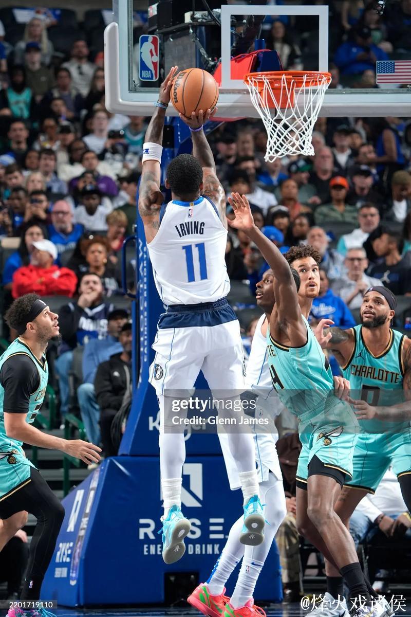 三球44分无力回天黄蜂不敌魔术 欧文末节发威独行侠翻盘老鹰 三球44分无力回天黄蜂不敌魔术 欧文末节发威独行侠翻盘老鹰